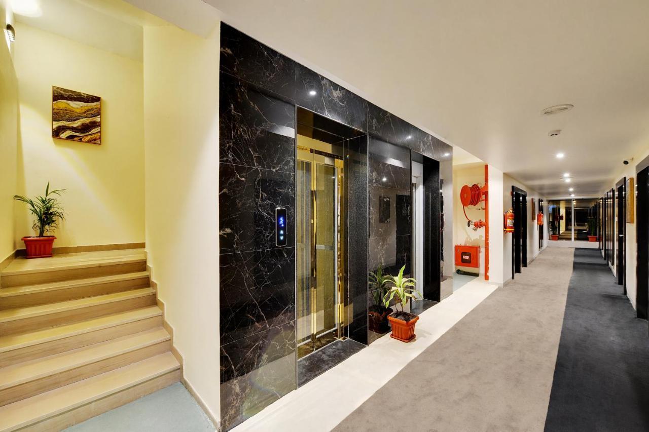 Mastiff Select Gulbarga Hotel Kalaburagi Exterior foto